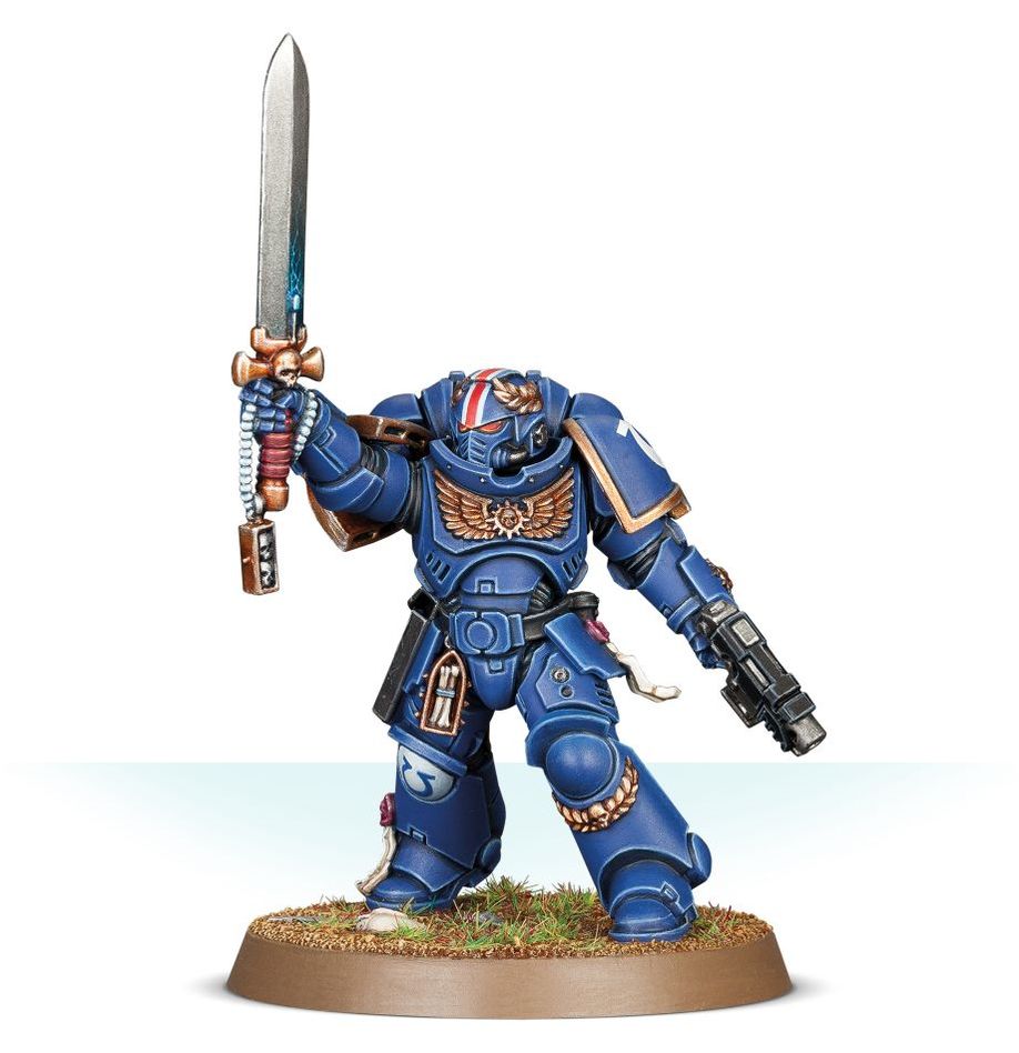 Games Workshop Warhammer 40K SPACE MARINES PRIMARIS LIEUTENANT WITH POWER SWORD